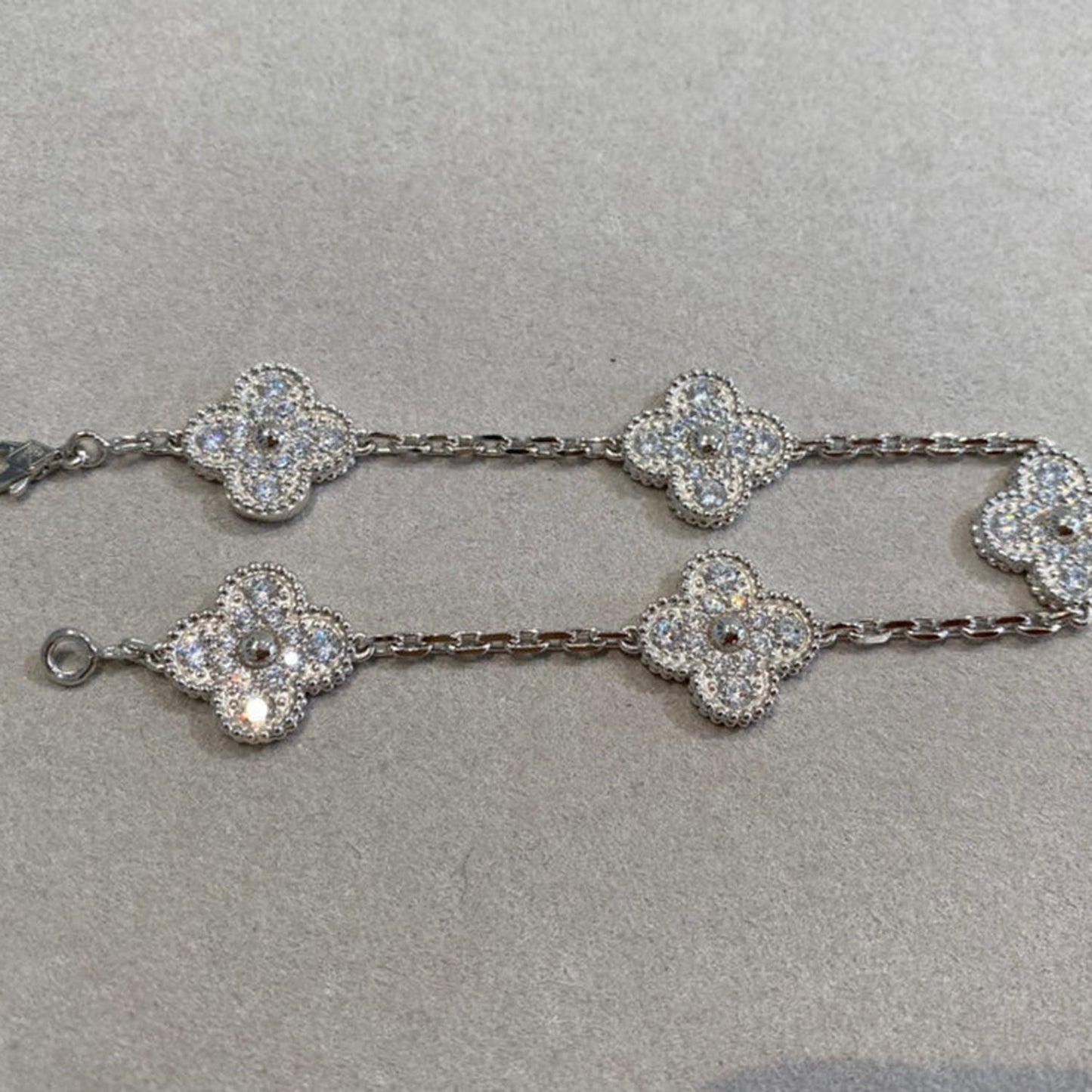 [baslovejewels]CLOVER 5 MOTIFS  DIAMOND BRACELET SILVER
