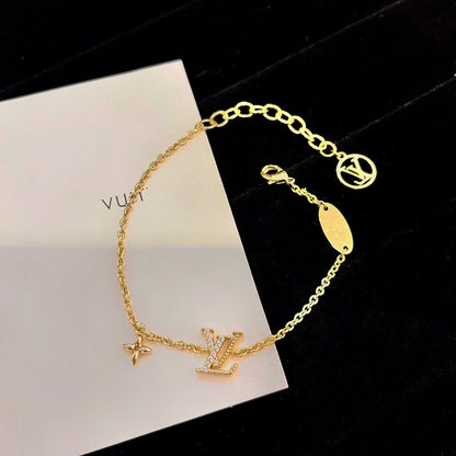[baslovejewels]LOGO STAR MOTIF GOLD BRACELET
