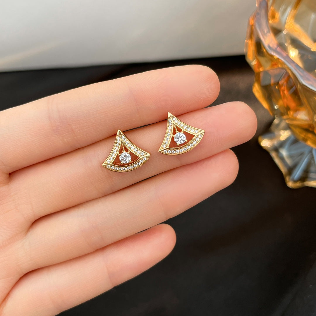 [baslovejewels]DREAM MINI DIAMOND STUD EARRINGS