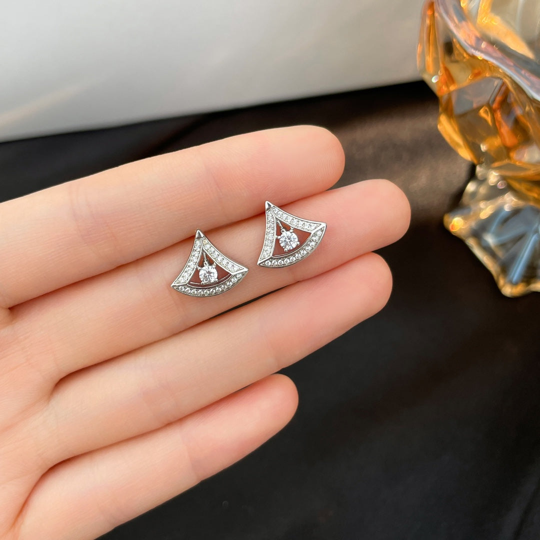 [baslovejewels]DREAM MINI DIAMOND STUD EARRINGS