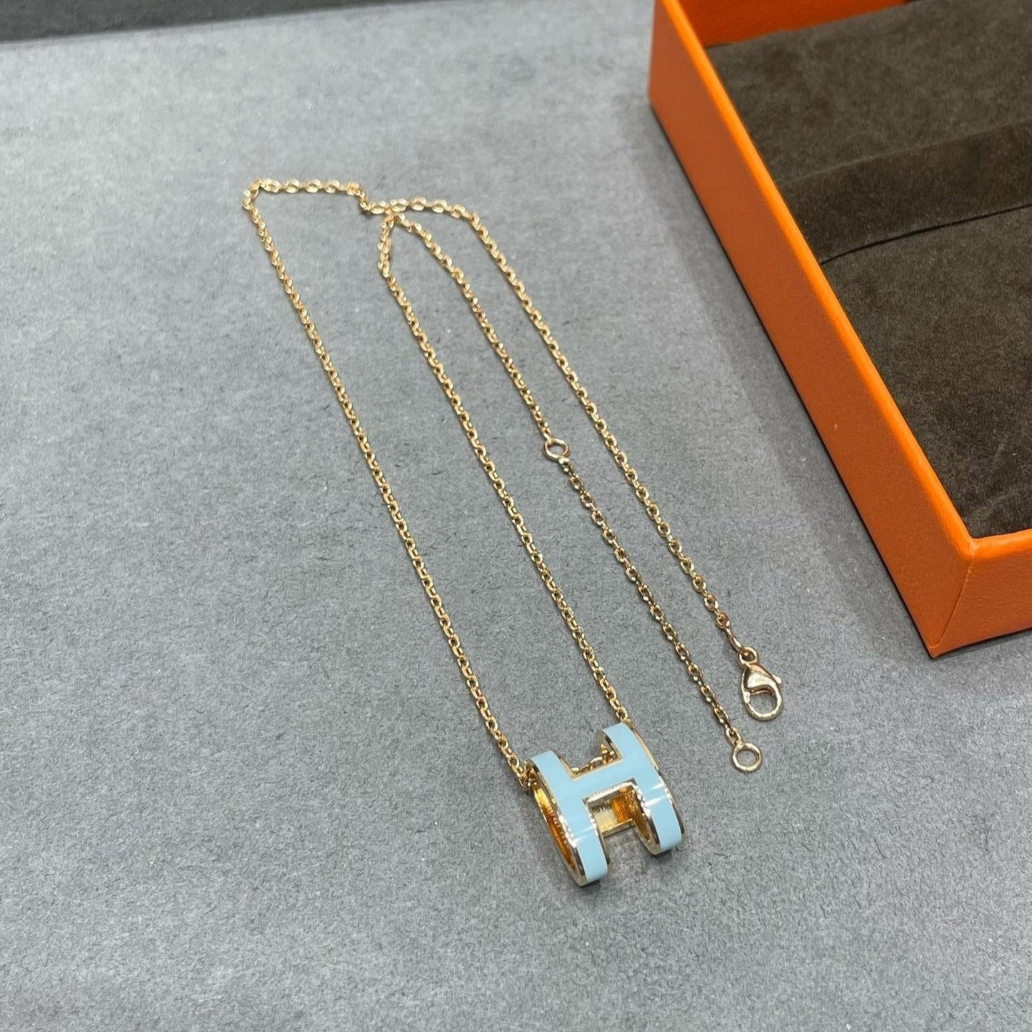 [baslovejewels]POP H SKY BLUE NECKLACE