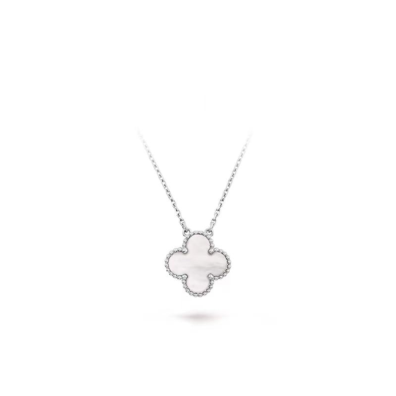 [basloveJW]CLOVER MEDIUM SILVER WHITE MOP NECKLACE