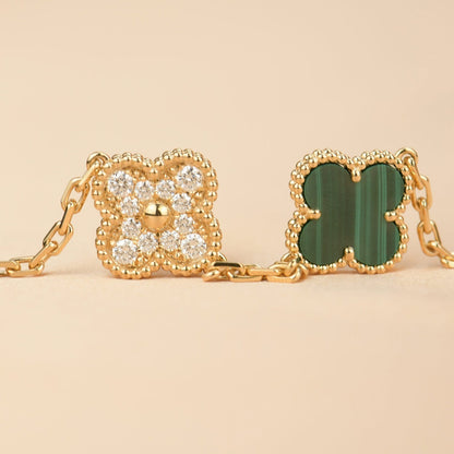 [baslovejewels]CLOVER  5 MOTIF MALACHITE DIAMOND BRACELET