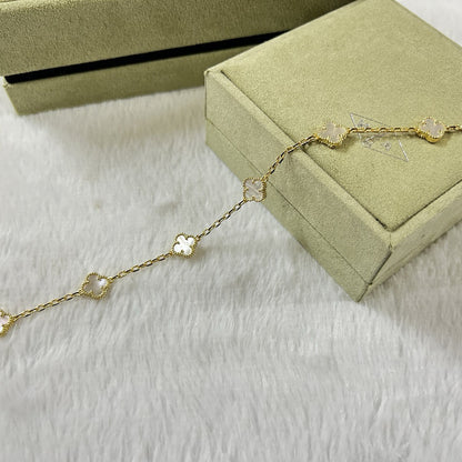 [baslovejewels]CLOVER 6 MOTIF WHITE MOP BRACELET
