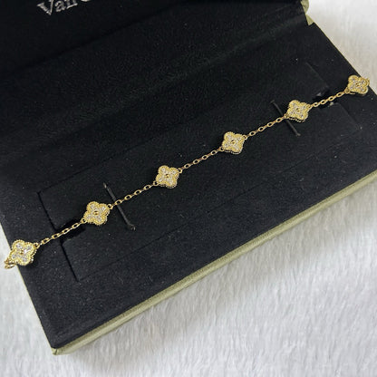 [baslovejewels]CLOVER 6 MOTIF DIAMOND BRACELET