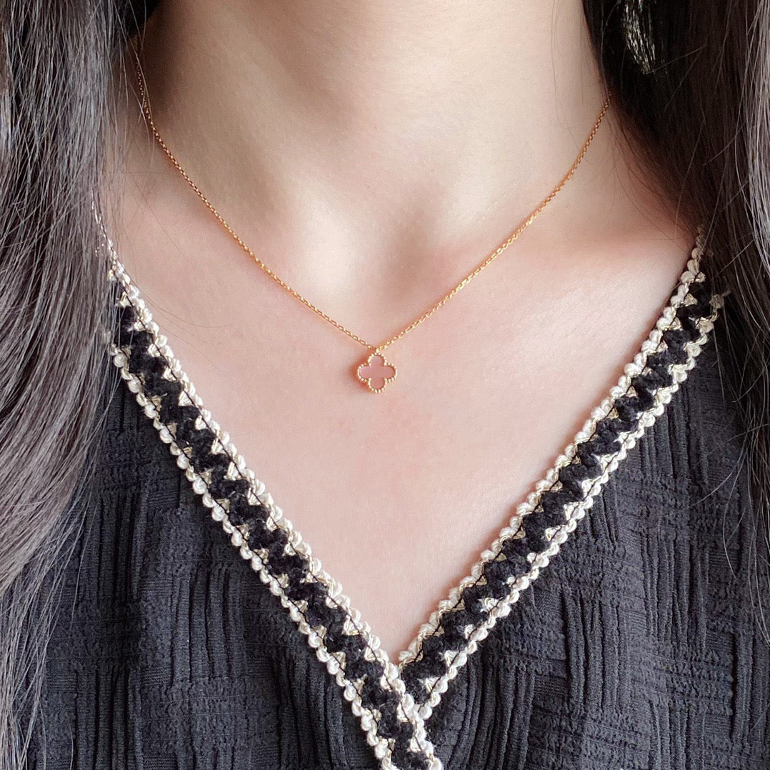 [basloveJW]CLOVER 9.5MM PINK MOTHER-OF-PEARL NECKLACE