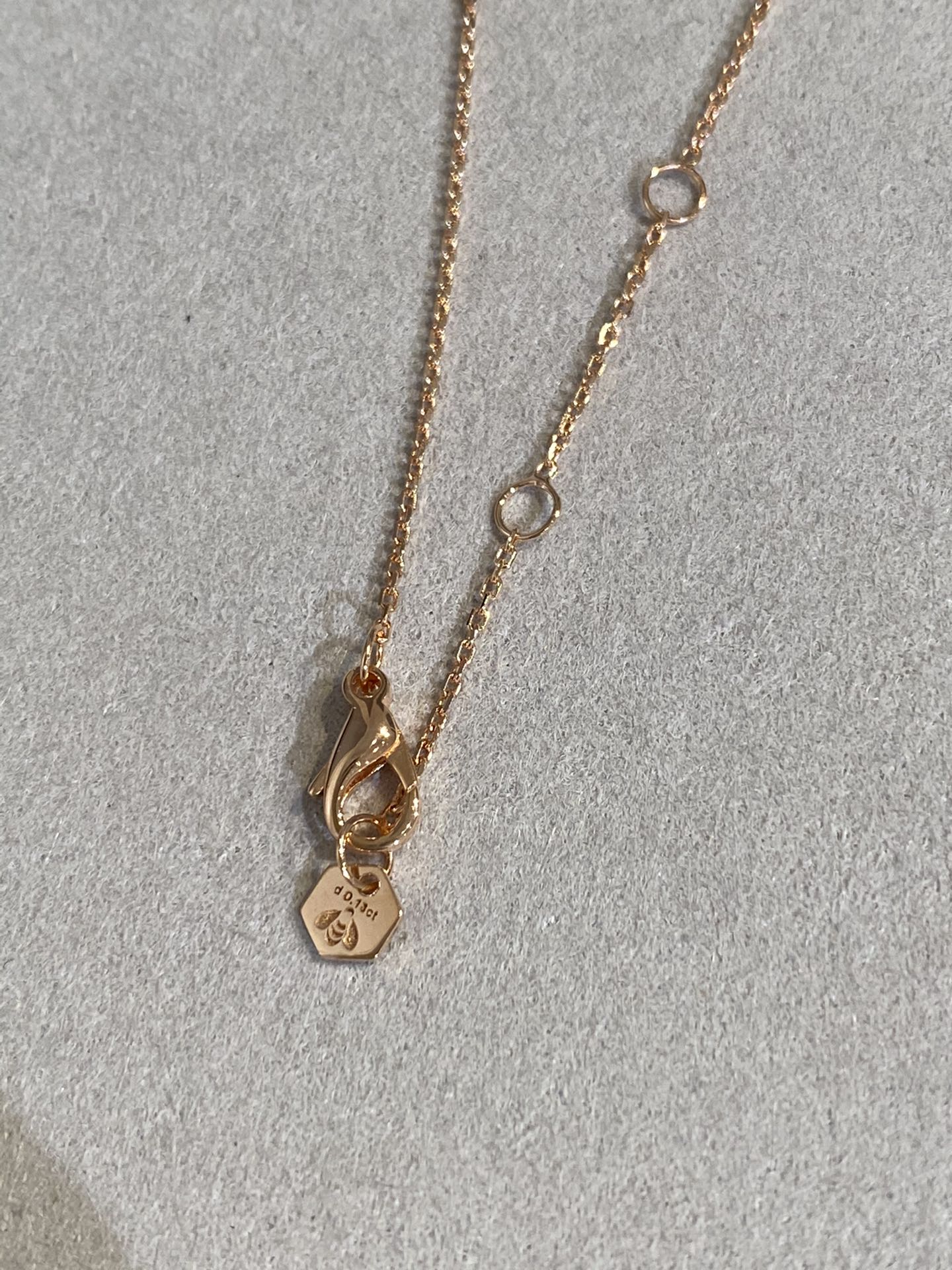 [baslovejewels]BEE LOVE DIAMOND NECKLACE