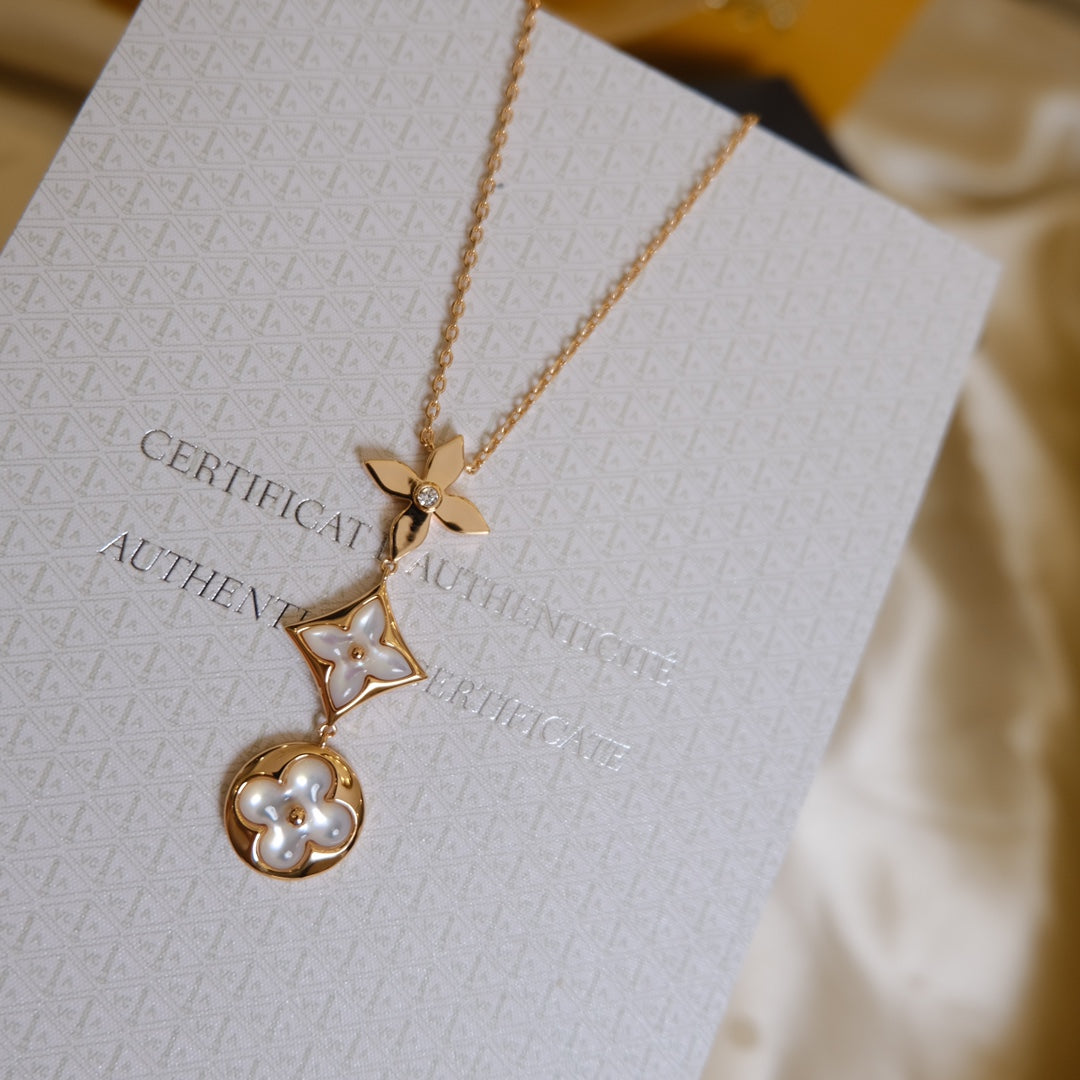 [baslovejewels]COLOR BLOSSOM LARIAT NECKLACE PINK GOLD WHITE MOTHER PEARL AND DIAMOND