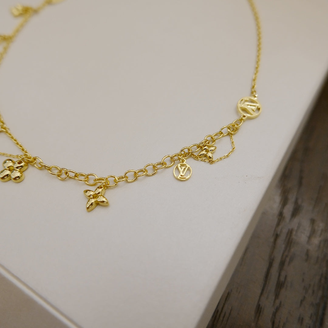 [baslovejewels]BLOOMING SUPPLE NECKLACE BRASS