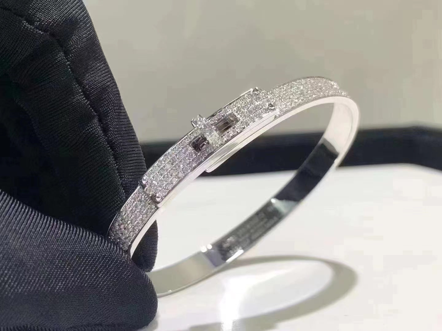 [baslovejewels]HM KELLY BRACELET IN SILVER AND FULL PAVE DIAMOND