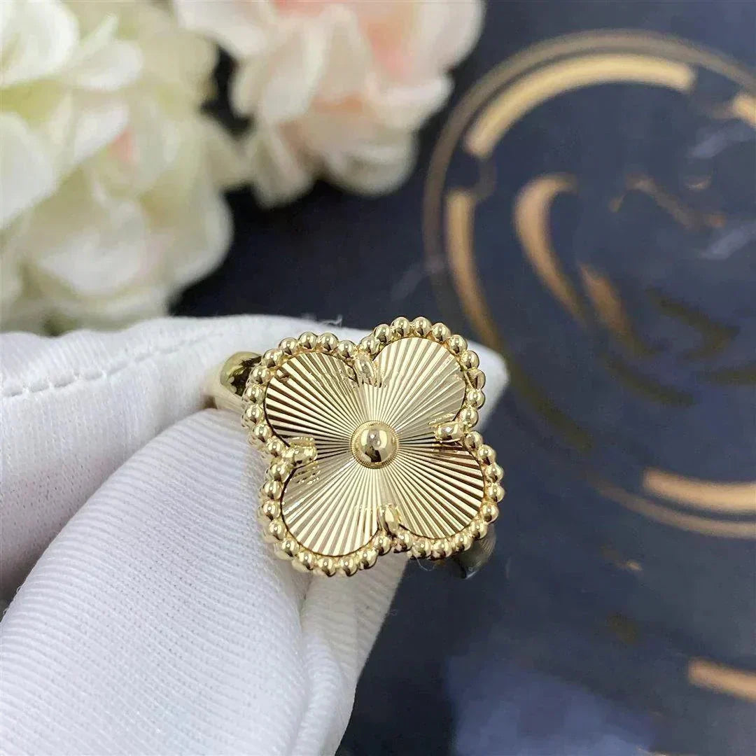 [basloveJW]CLOVER GOLD RING